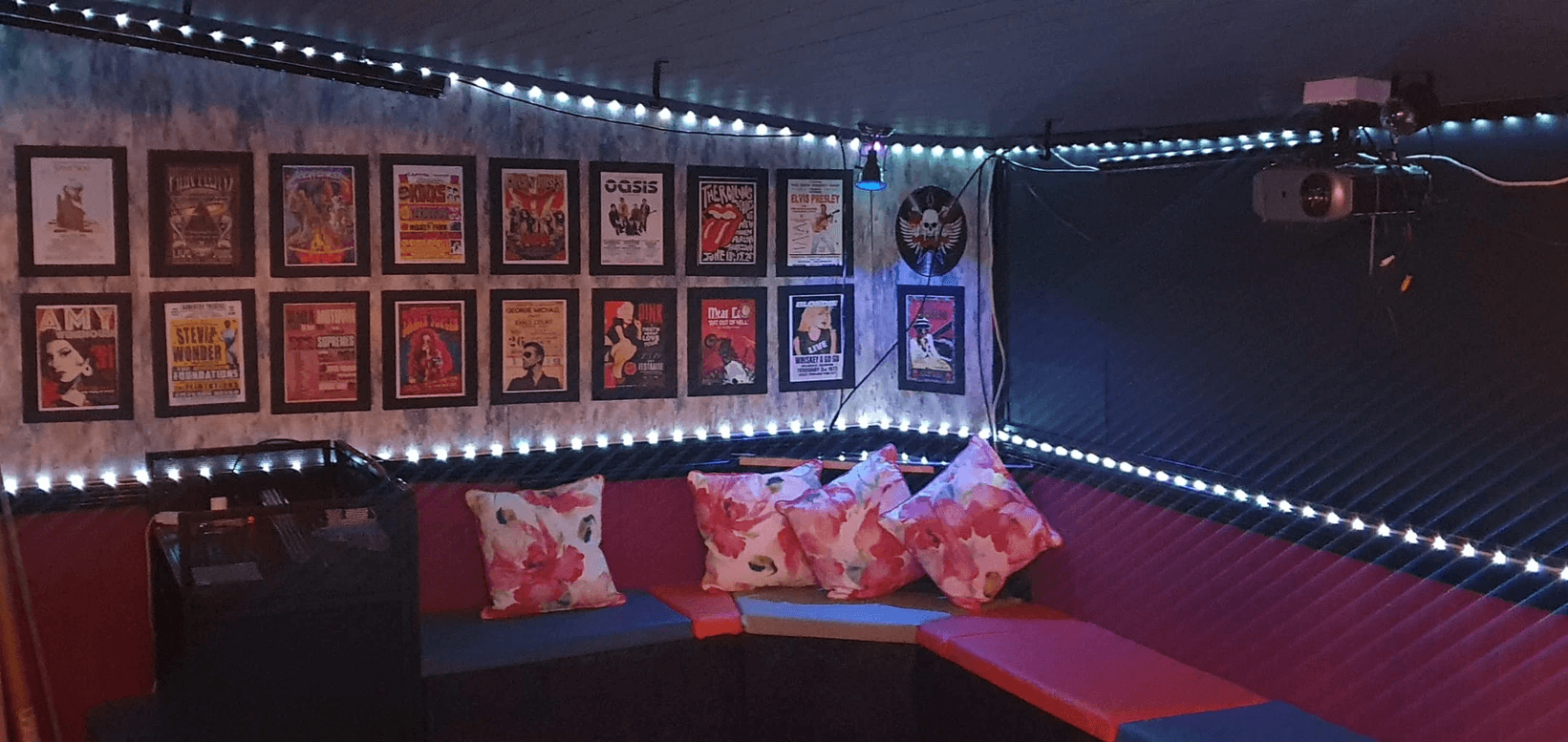 Adam And Eves Club Reinvented - Swinger Club in Eccles, United Kingdom