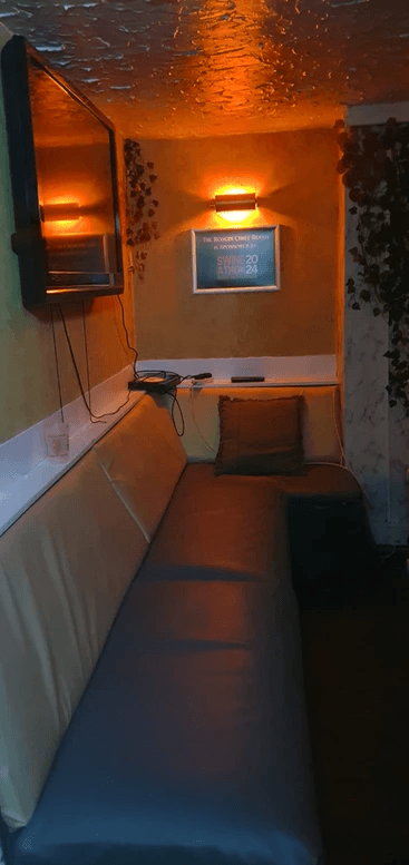 Adam And Eves Club Reinvented - Swinger Club in Eccles, United Kingdom