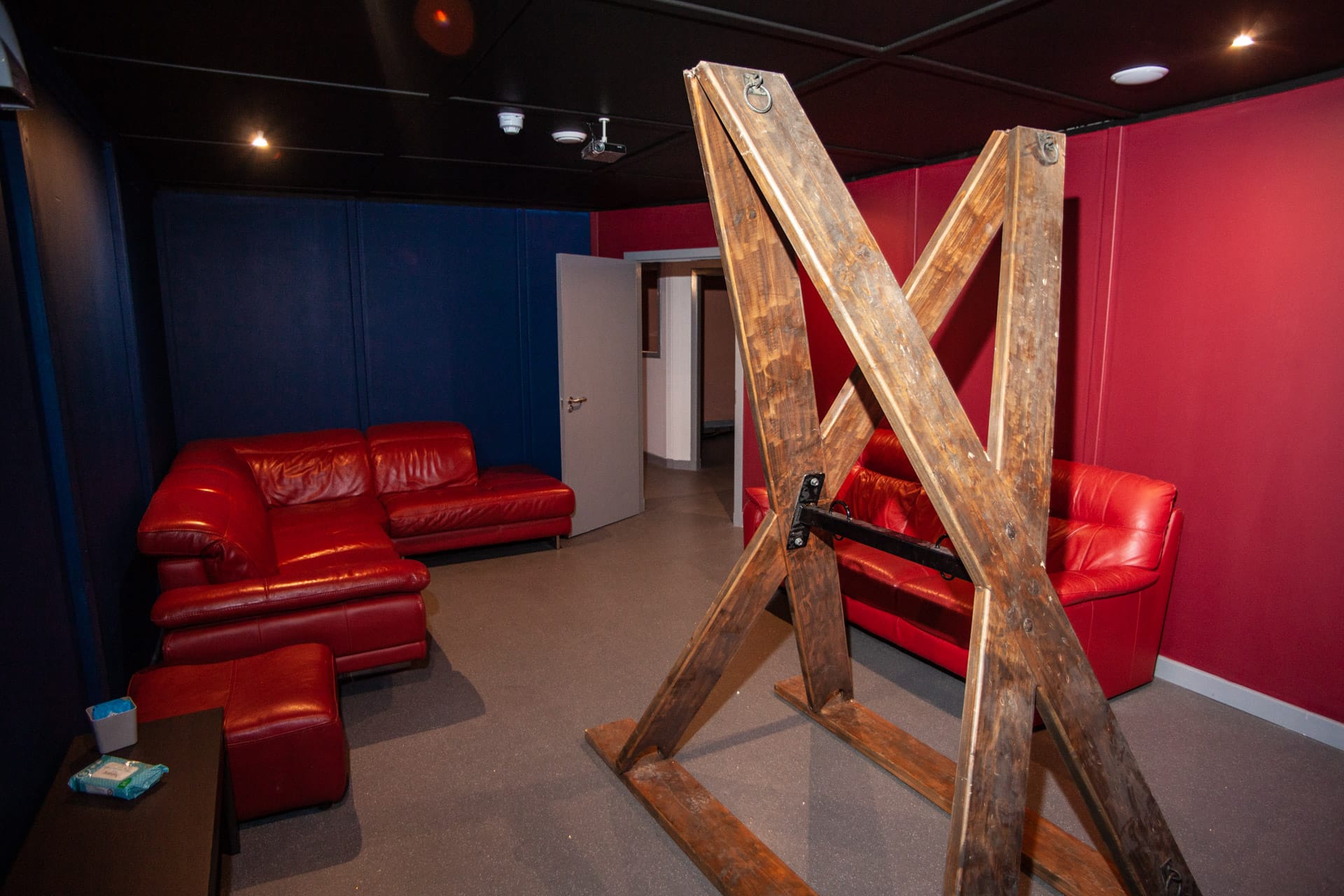 Afterdark Club - Swinger Club in Edinburgh, United Kingdom