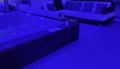 Yaydess The Ultimate Adult Experience - Swinger Club in England, United Kingdom