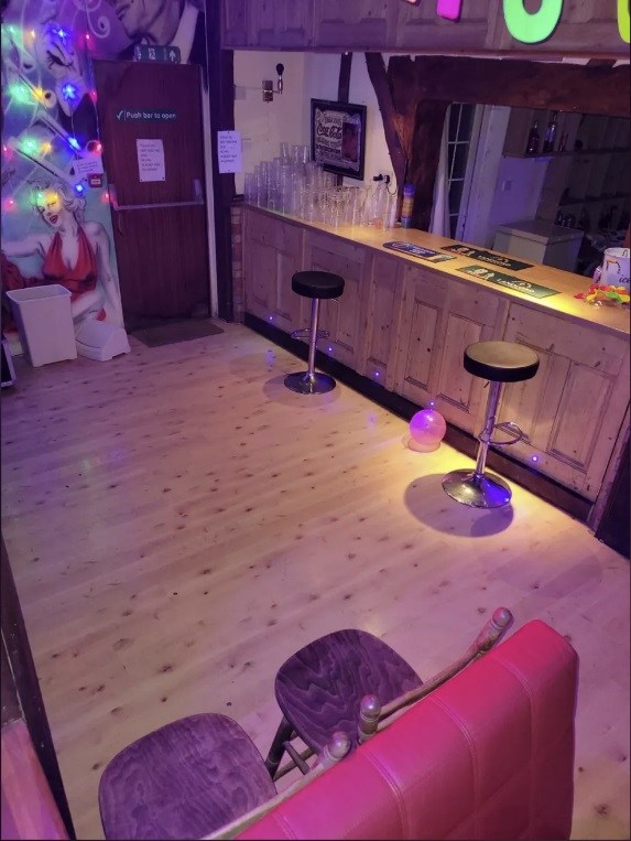 Yaydess The Ultimate Adult Experience - Swinger Club in England, United Kingdom