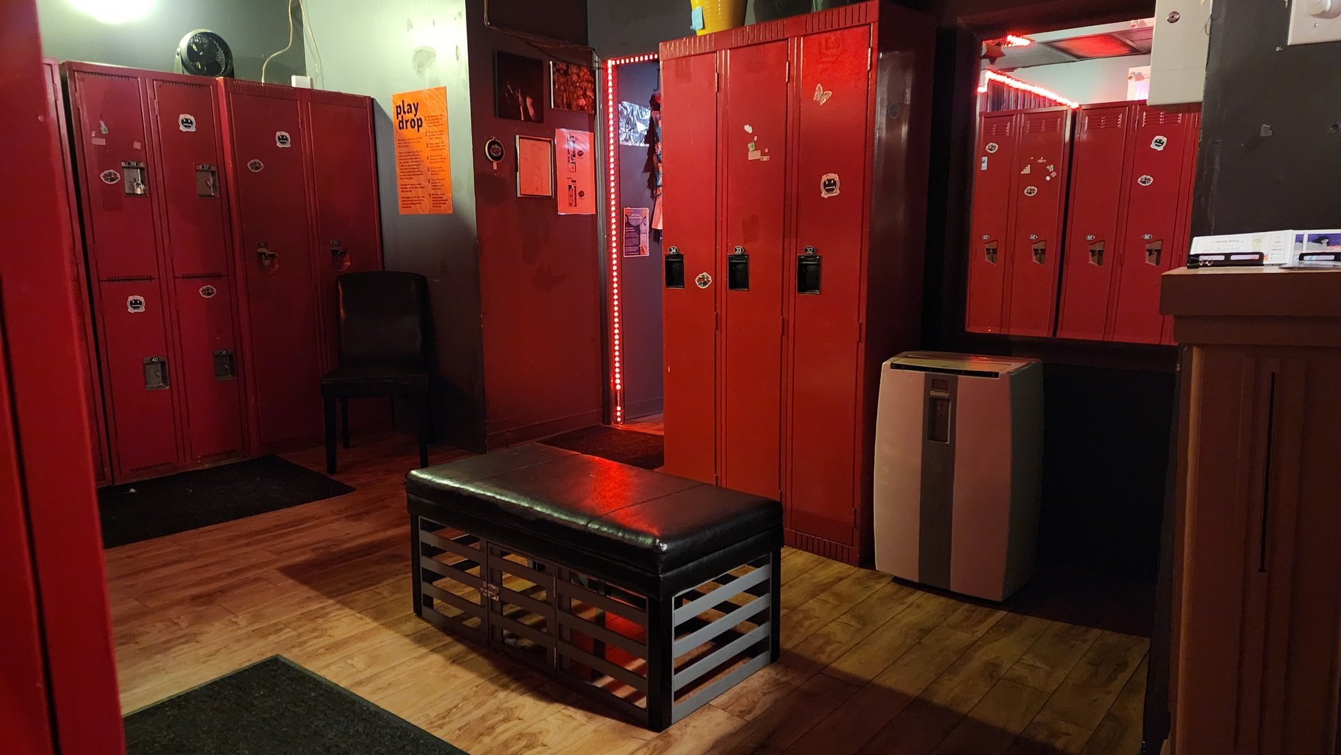Night Spa Halifax - Swinger Club in Halifax, United Kingdom