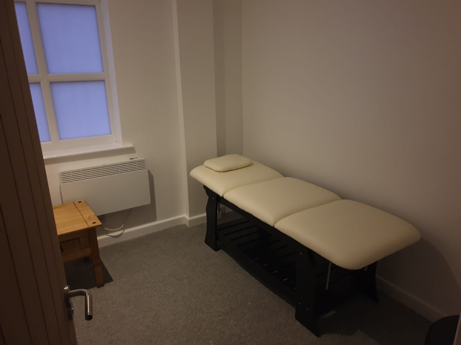 Angels Massage Parlour - Leeds - Erotic Massage in Leeds, United Kingdom