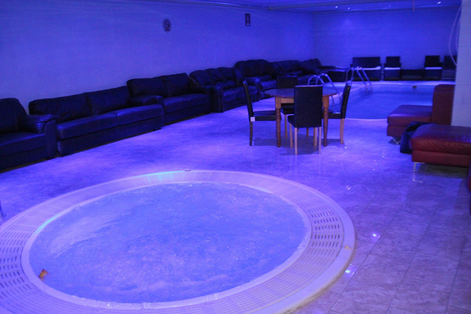 Pandora's Swingers Club - Swinger Club in Leeds, United Kingdom