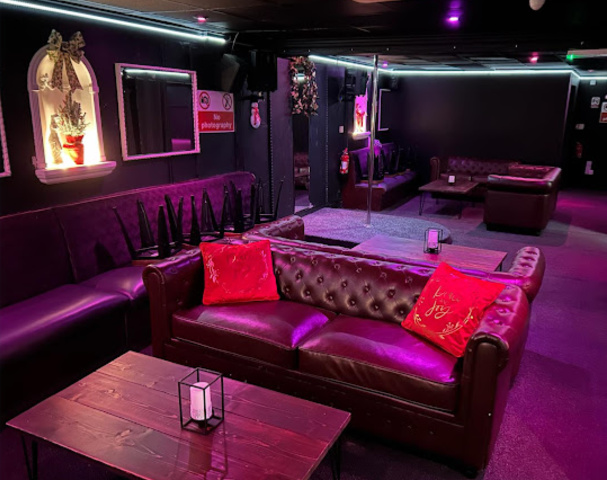 Cloud Nine Gentlemen's Club - Nightclub in Lincoln, United Kingdom