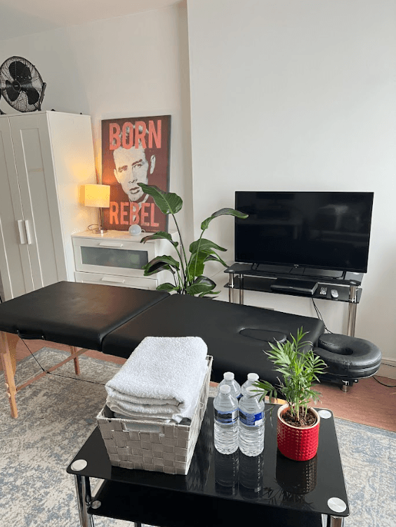 Massage For Men London | Male Friendly Therapist | Erotic And Therapeutic Gay Massage In London - Erotic Massage in London, United Kingdom