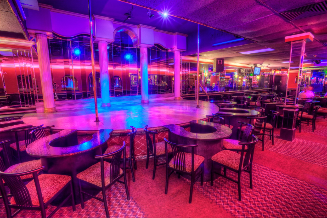 Solid Gold London - Nightclub in London, United Kingdom