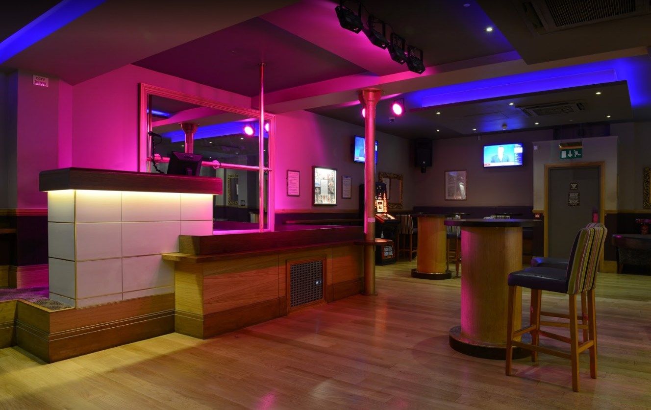 The Griffin 125 Clerkenwell Road - Nightclub in London, United Kingdom