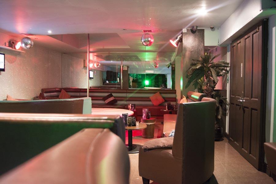 After 8 - Nightclub in Luton, United Kingdom