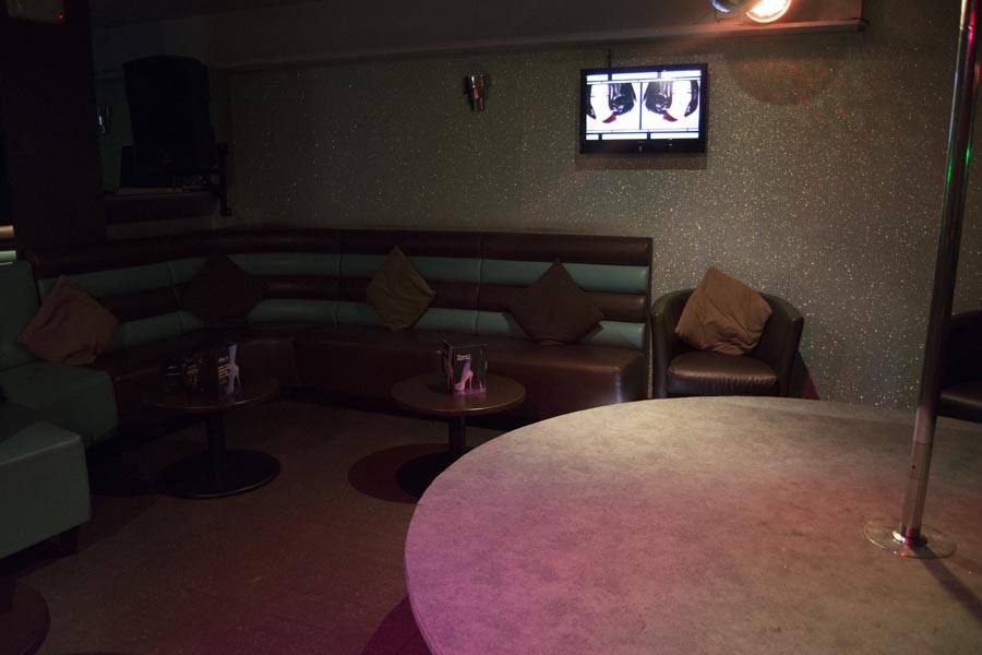 After 8 - Nightclub in Luton, United Kingdom