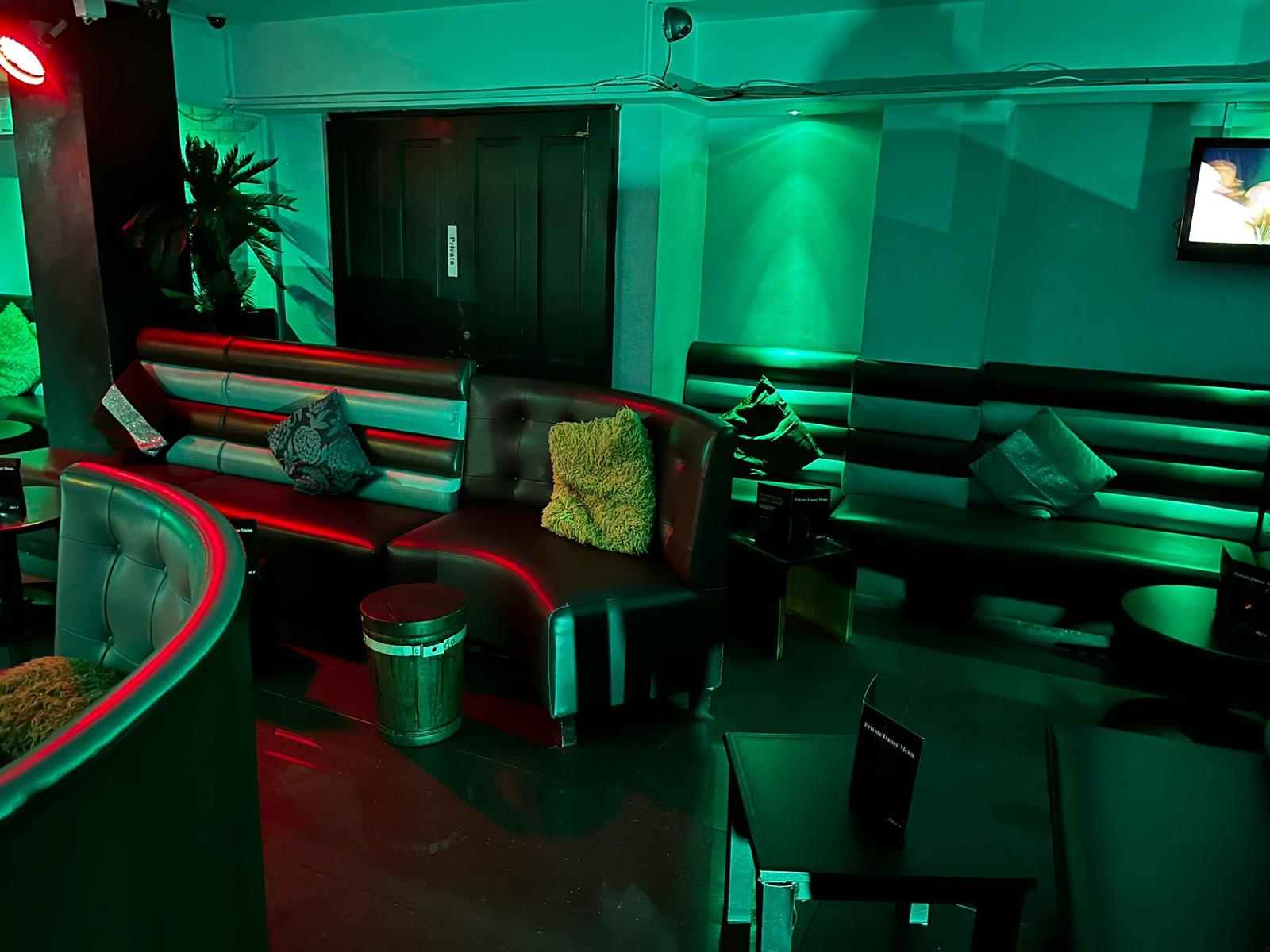 After 8 - Nightclub in Luton, United Kingdom