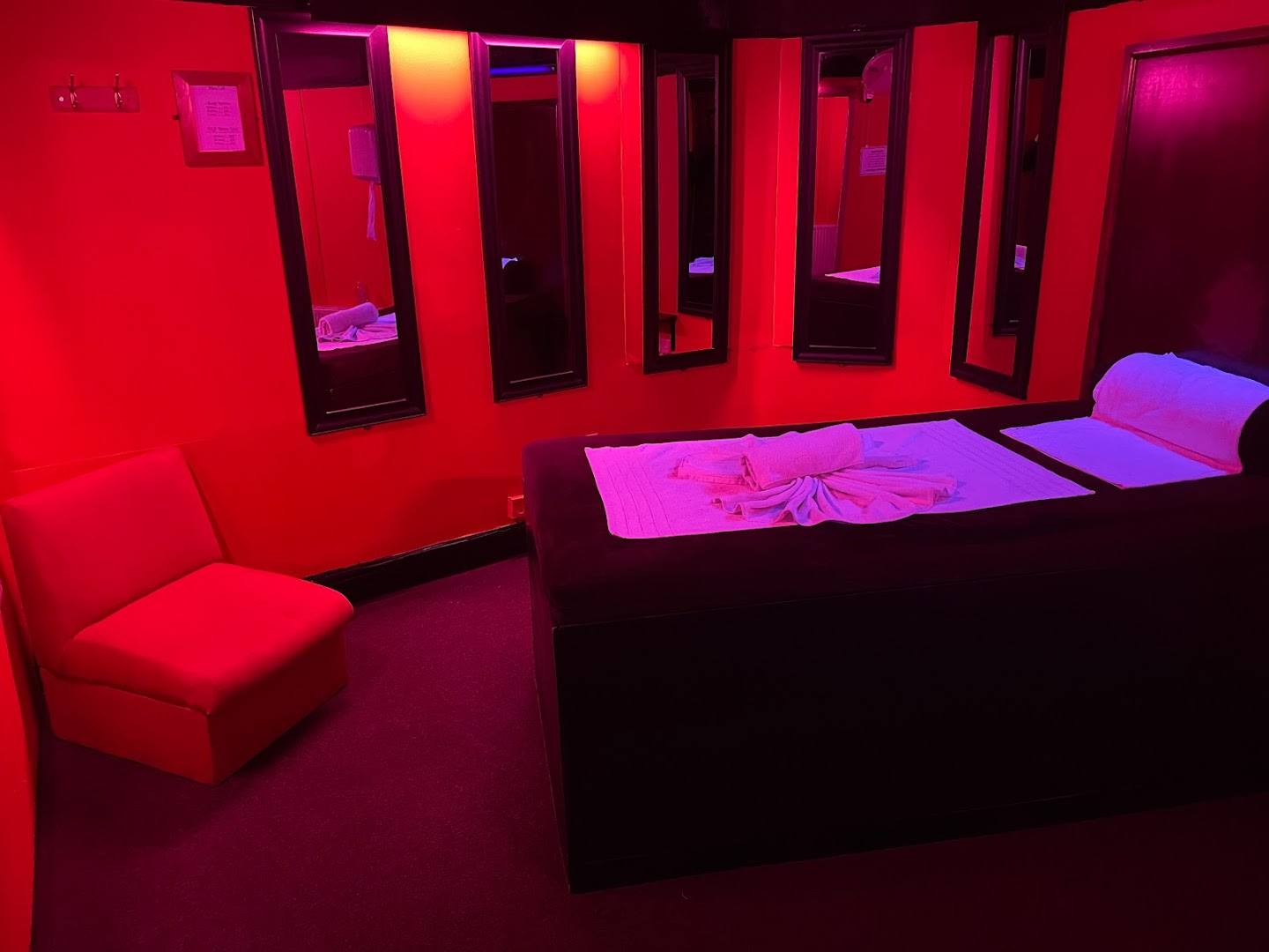 Picadilly Club - Nightclub in Manchester, United Kingdom