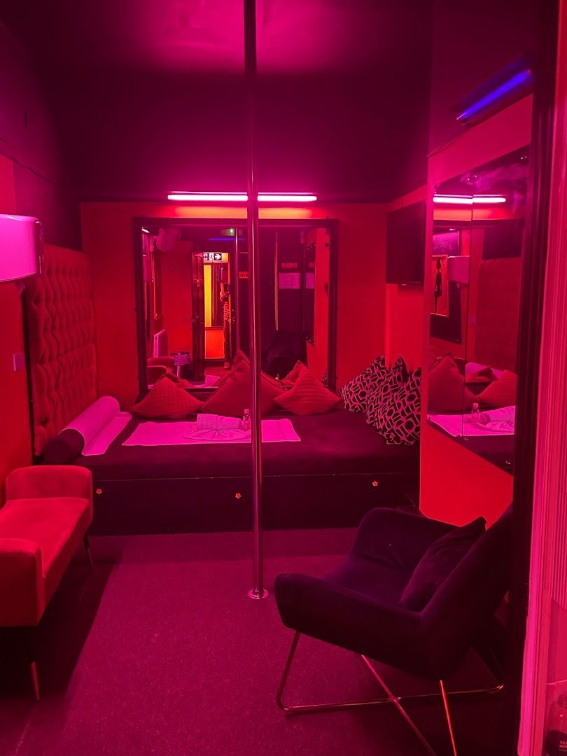 Picadilly Club - Nightclub in Manchester, United Kingdom