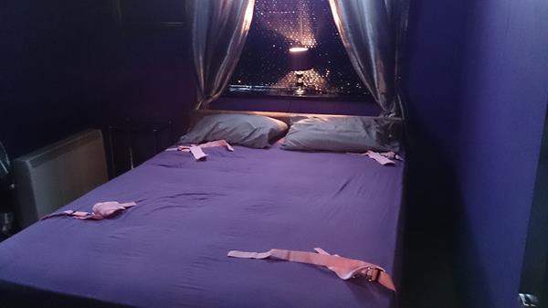 Angels - Swinger Club in Melksham, United Kingdom