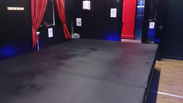Angels - Swinger Club in Melksham, United Kingdom