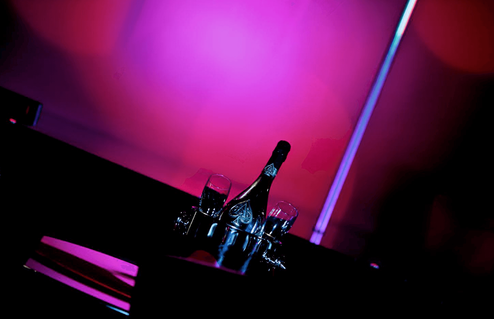 Garudaa Gentlemen’s Club - Nightclub in Milton Keynes, United Kingdom