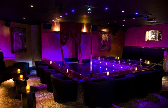 Platinum Lace Norwich Best Strip Club And Lap Dancing Venue - Nightclub in Norwich, United Kingdom