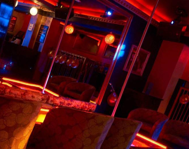 Pure Gold Bar And Gentlemen's Club - Nightclub in Norwich, United Kingdom