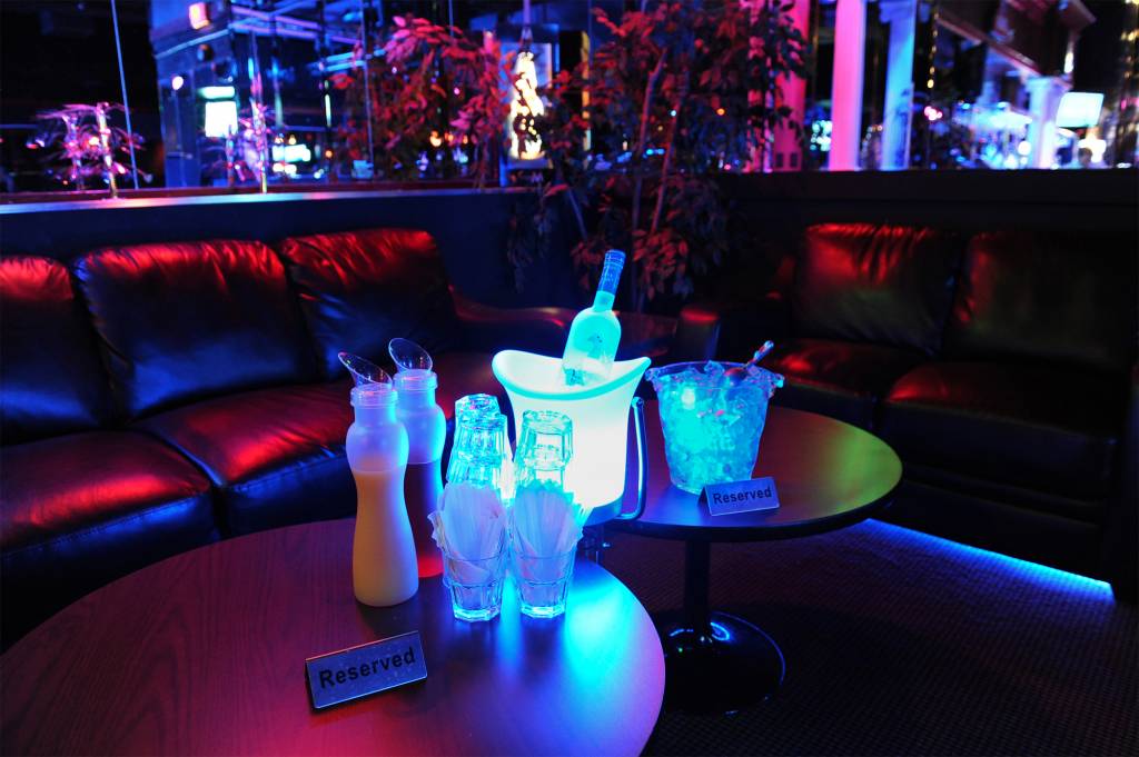 Pure Gold Bar And Gentlemen's Club - Nightclub in Norwich, United Kingdom