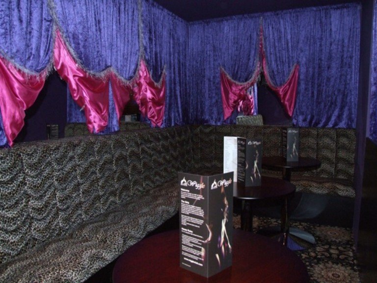 Wiggle Strip Club Portsmouth - Nightclub in Portsmouth, United Kingdom