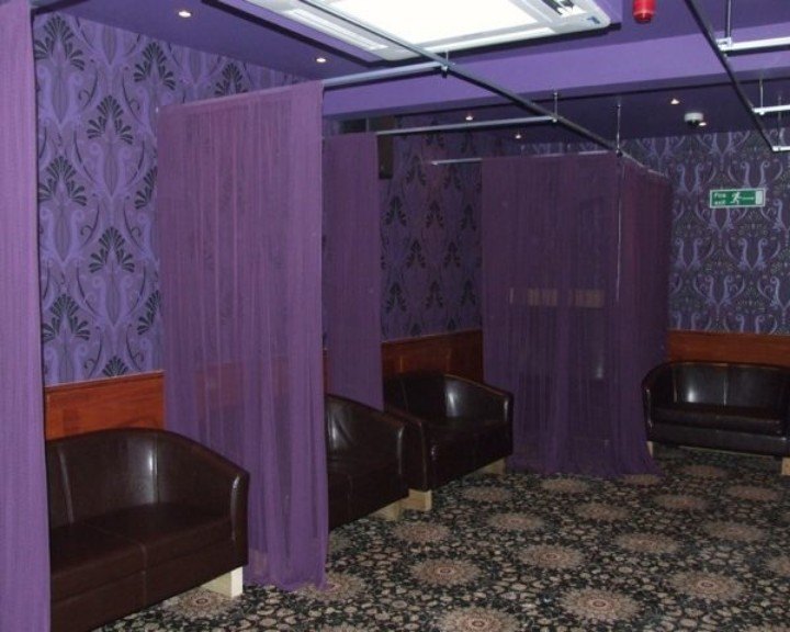 Wiggle Strip Club Portsmouth - Nightclub in Portsmouth, United Kingdom