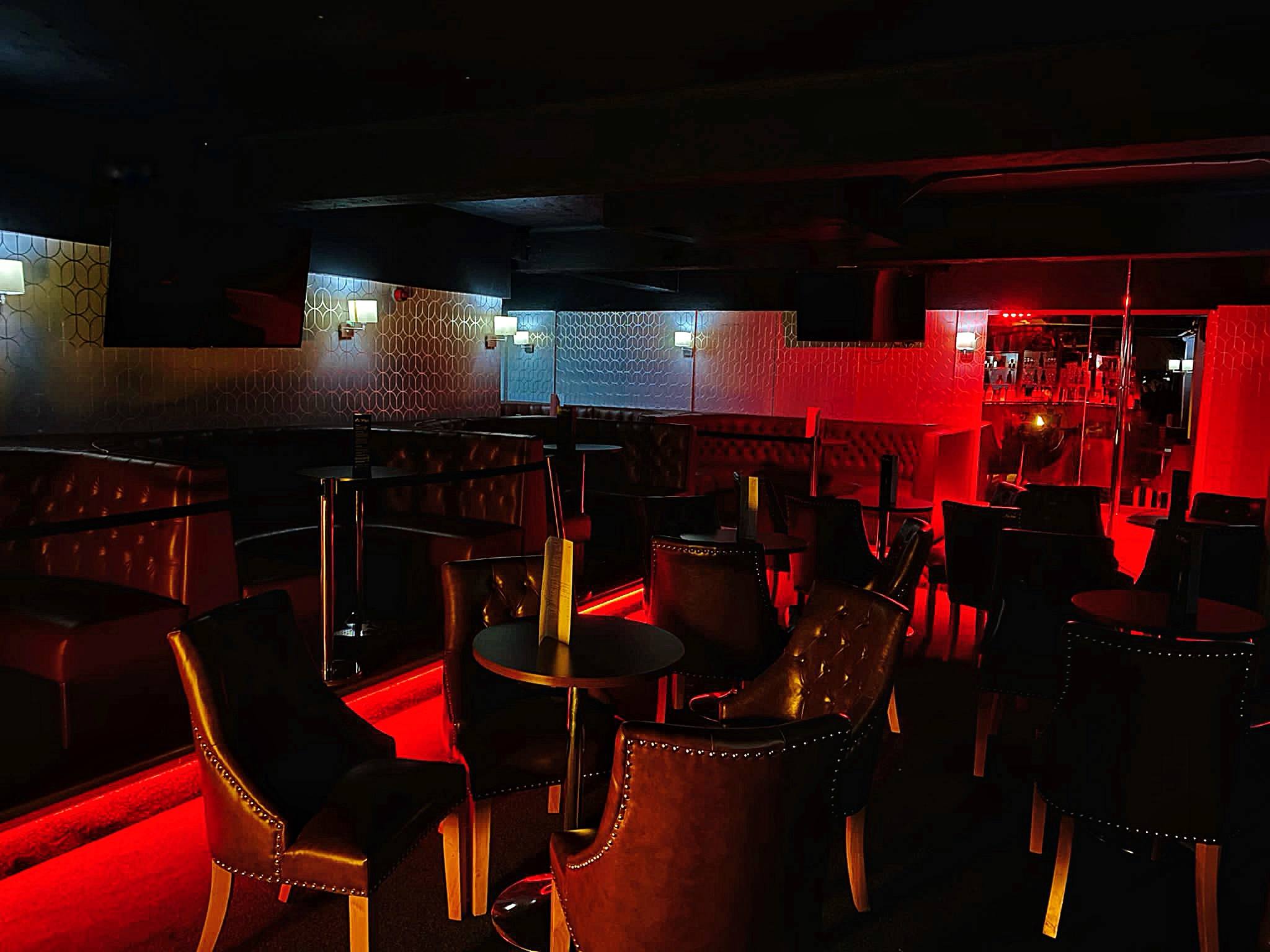 Wiggle Strip Club Portsmouth - Nightclub in Portsmouth, United Kingdom