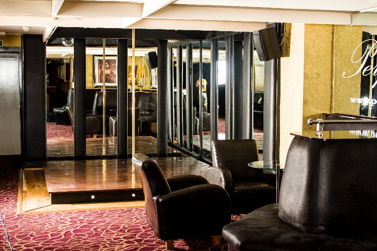 Perfect 10s Gentlemen's Club - Nightclub in Preston, United Kingdom