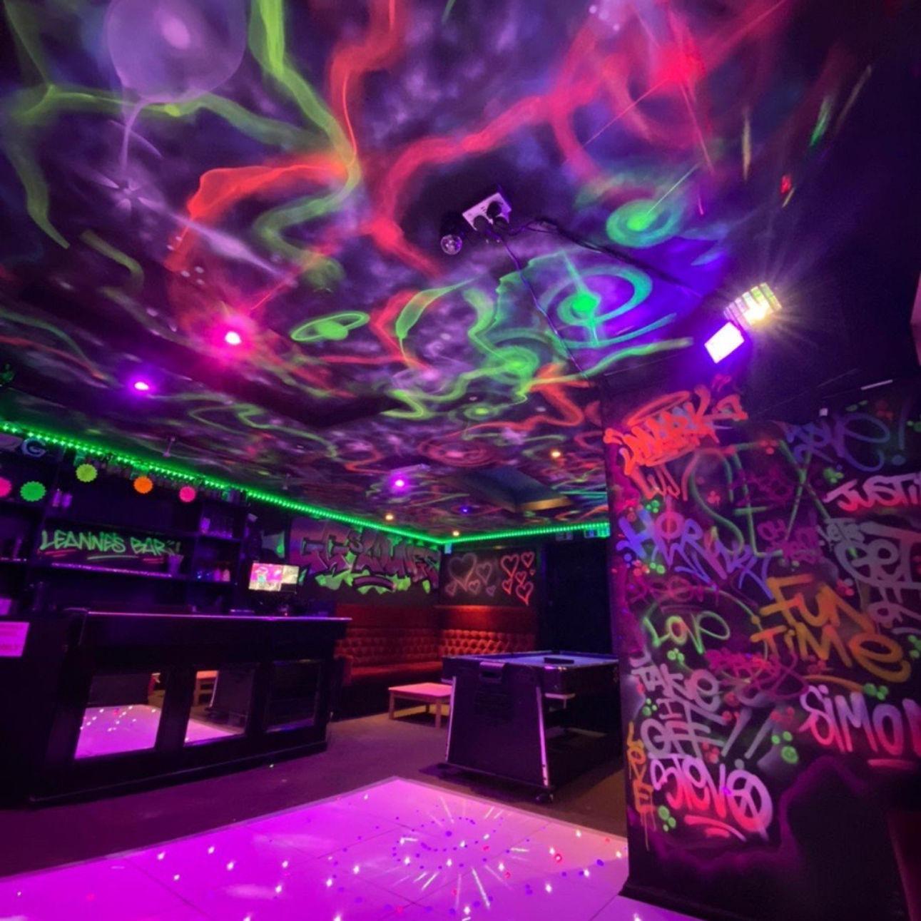 Gg's Lounge Club - Swinger Club in Runcorn, United Kingdom