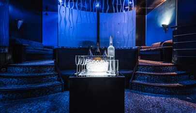 Heathrow Tantric Blue Gentlemens Club - Nightclub in Slough, United Kingdom