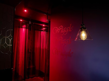 Wiggle Strip Club Southampton - Nightclub in Southampton, United Kingdom