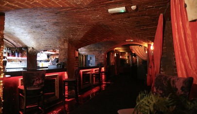 Caz Bar Nightclub - Nightclub in Stratford Upon Avon, United Kingdom