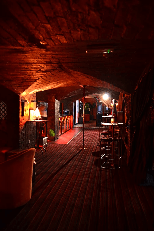 Caz Bar Nightclub - Nightclub in Stratford Upon Avon, United Kingdom