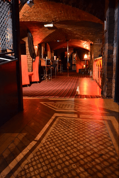 Caz Bar Nightclub - Nightclub in Stratford Upon Avon, United Kingdom
