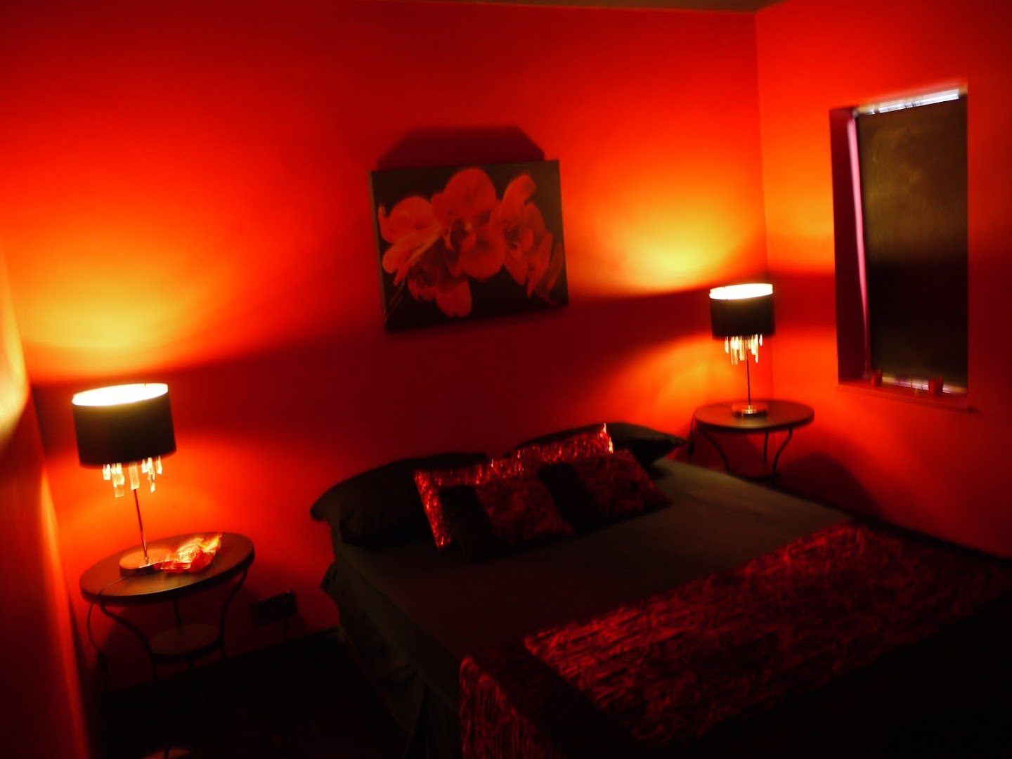 The Hellfire Club - Swinger Club in Sunbury On Thames, United Kingdom