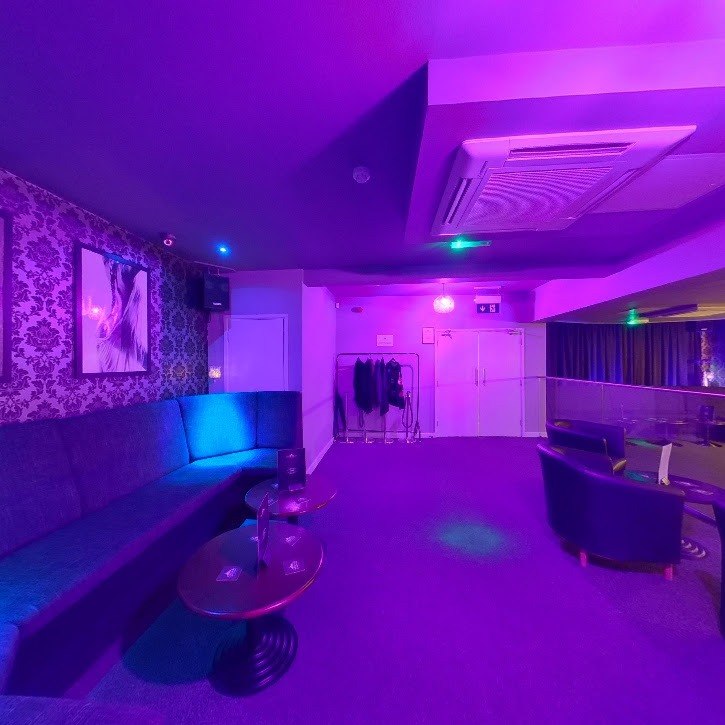Dream Lounge - Nightclub in Swindon, United Kingdom