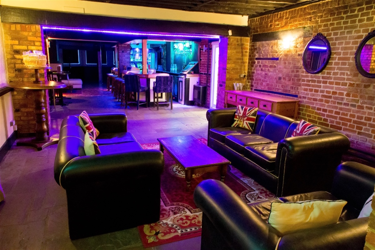 Vanilla Alternative - Fkk in Tempsford, United Kingdom