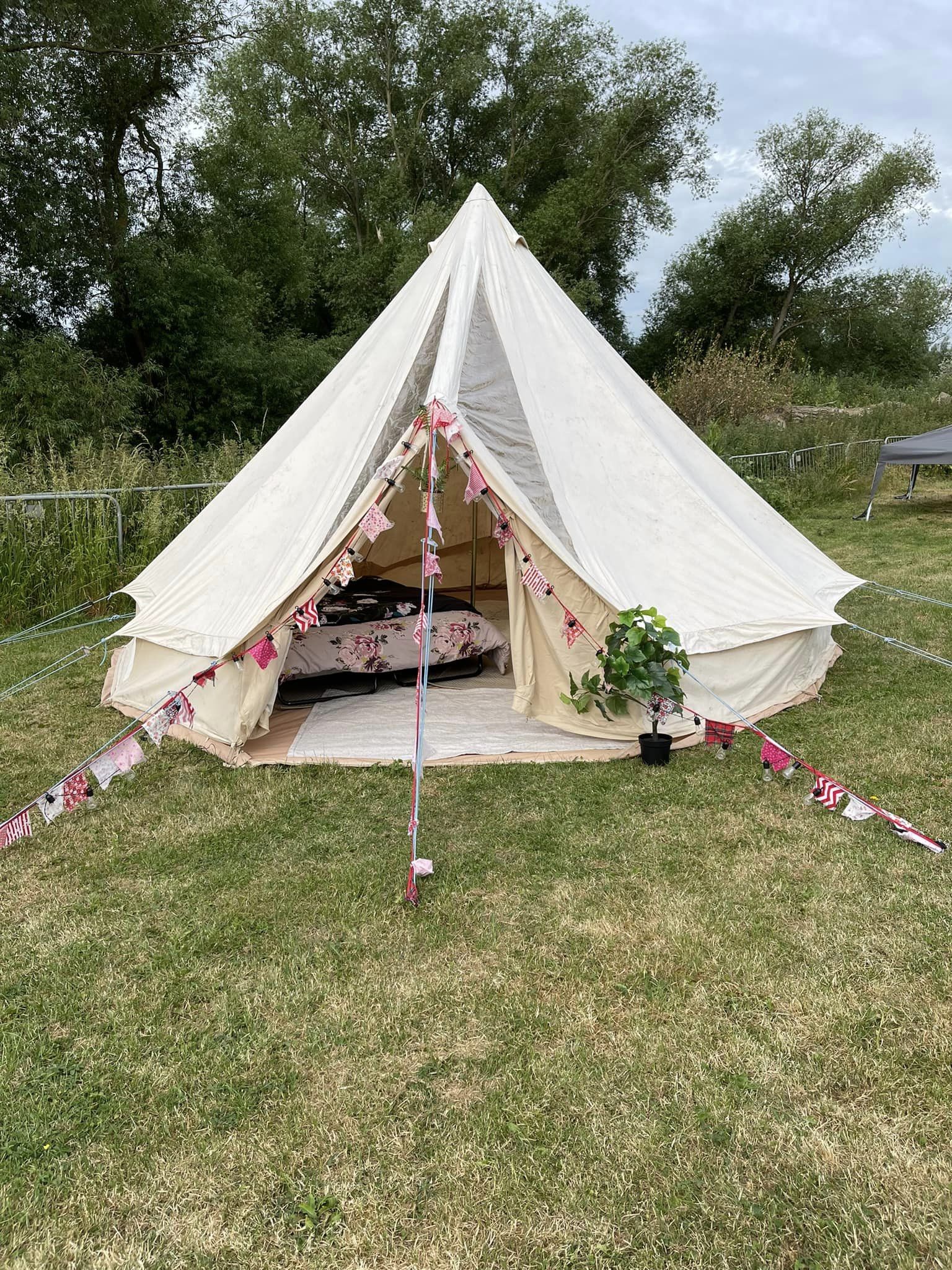 Vanilla Alternative - Fkk in Tempsford, United Kingdom