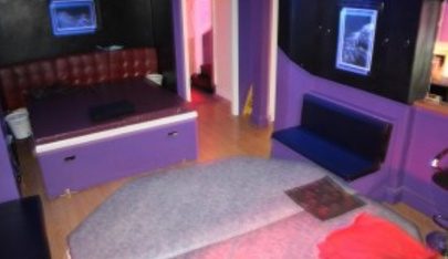 R3tro Club - Nightclub in Walsall, United Kingdom