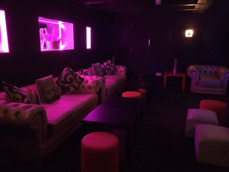 Diamonds & Strings Strip Club & Bar - Nightclub in Watford, United Kingdom