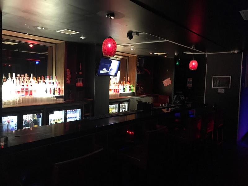 Diamonds & Strings Strip Club & Bar - Nightclub in Watford, United Kingdom
