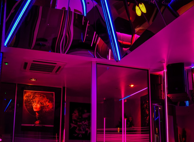 Chameleons Club - Swinger Club in Wednesbury, United Kingdom