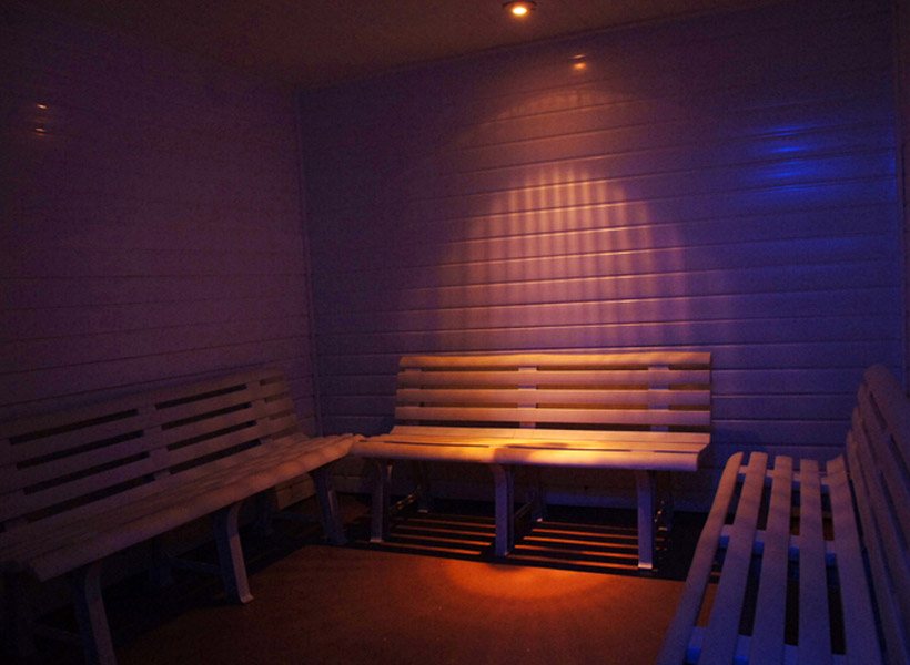 Chameleons Club - Swinger Club in Wednesbury, United Kingdom