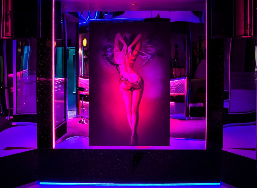 Chameleons Club - Swinger Club in Wednesbury, United Kingdom