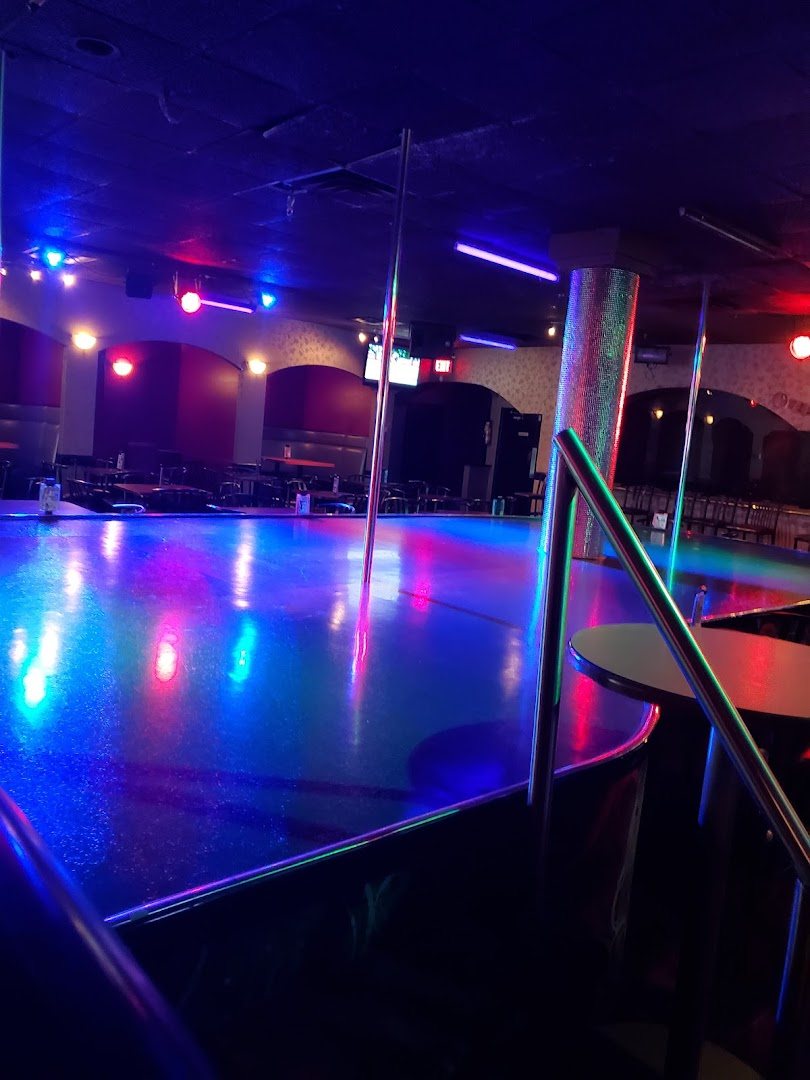 Leopards Lounge - Nightclub in Windsor, United Kingdom