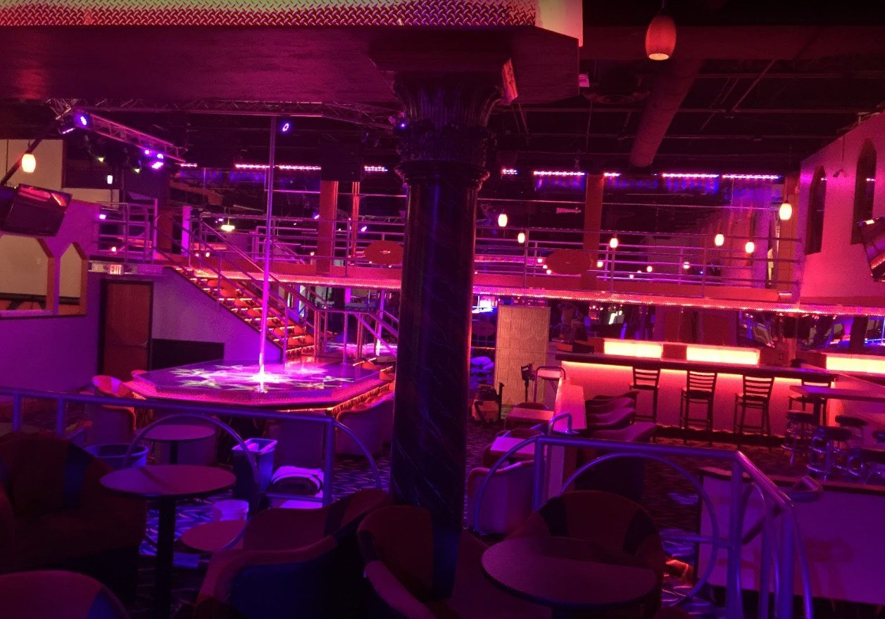 Hush Cabaret - Nightclub in Akron, United States