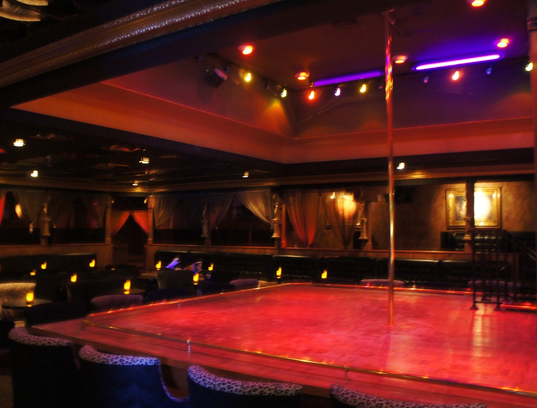 Taboo Gentlemen's Club - Nightclub in Anaheim, United States