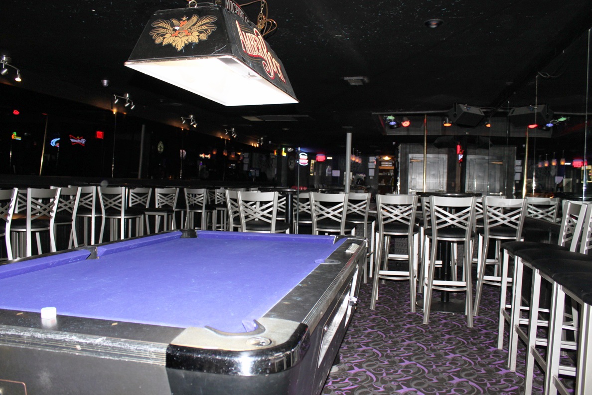 Boji Nites - Nightclub in Arnolds Park, United States