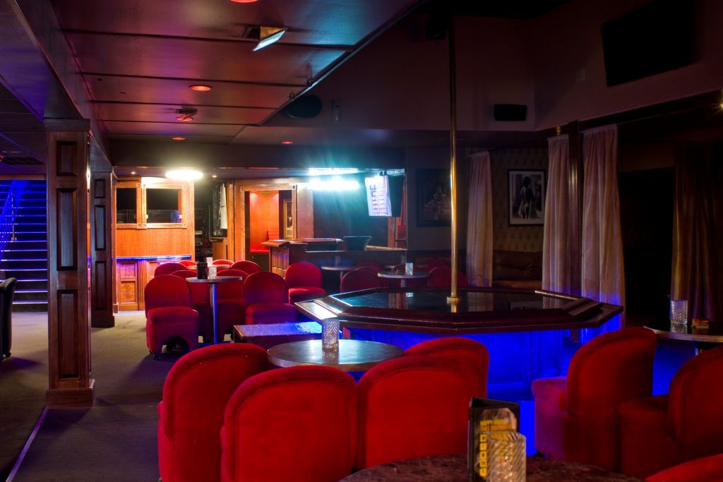 Thee Dollhouse Myrtle Beach - Nightclub in Atlantic Beach, United States