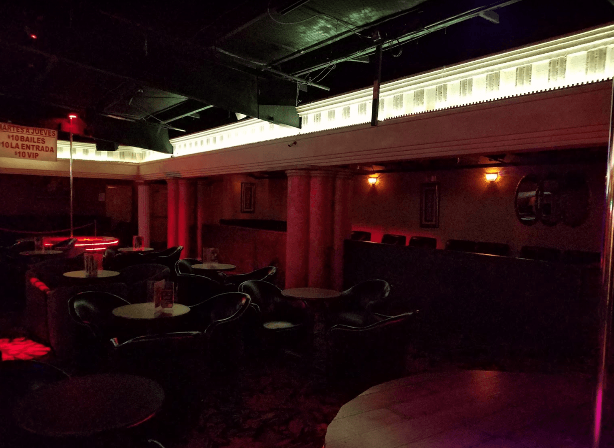 Divas Mens Club - Nightclub in Austin, United States