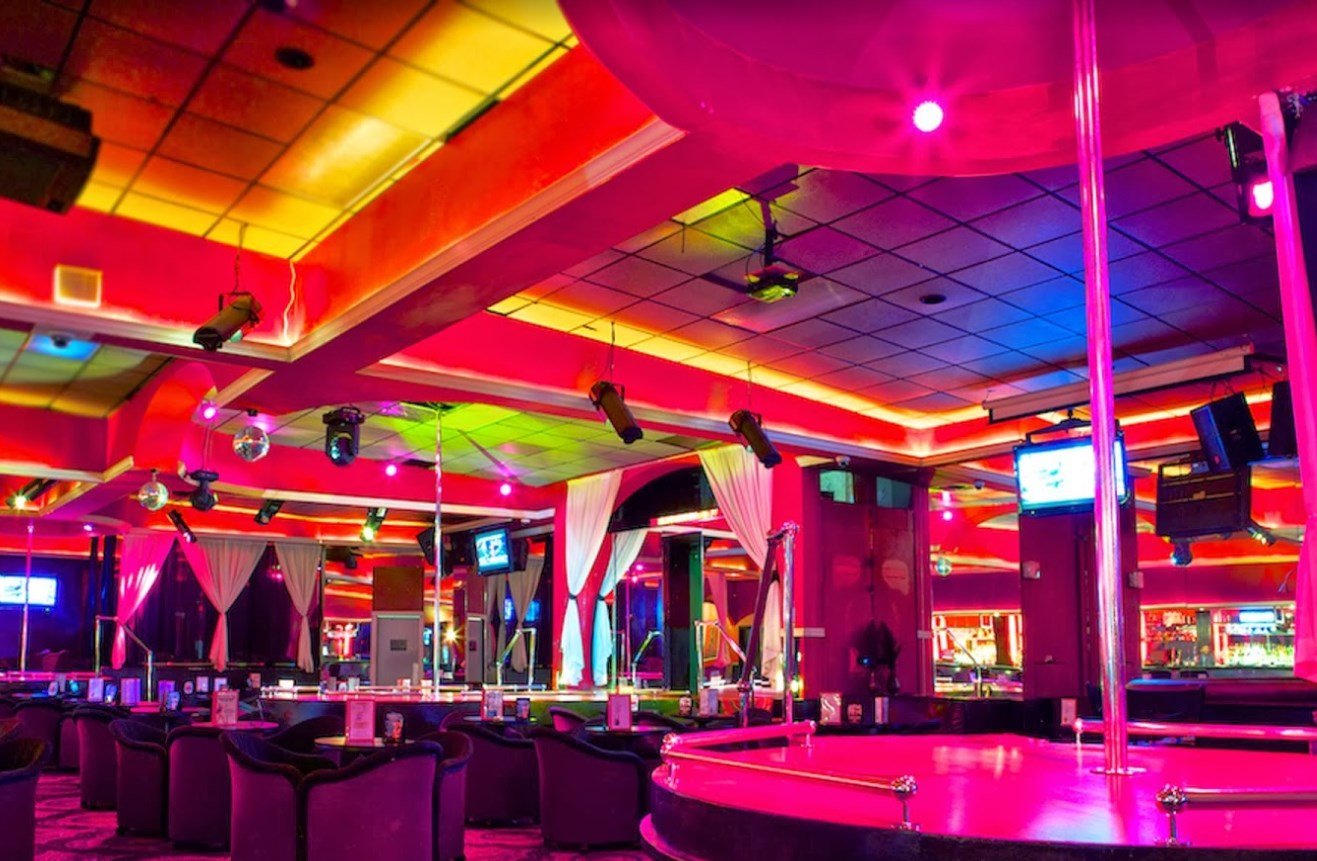 Landing Strip - Nightclub in Austin, United States